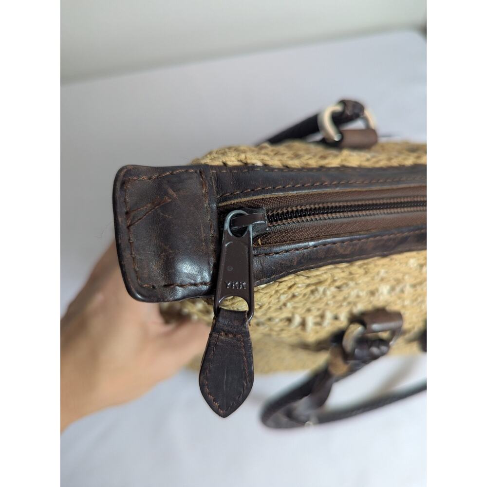 Brighton Straw Handbag Brown Leather Straps Silvertone Hardware Magnetic Clasp - Picture 6 of 8